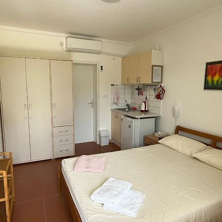 Apartments Simba Сутоморе Екстериор снимка