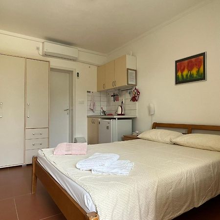 Apartments Simba Сутоморе Екстериор снимка