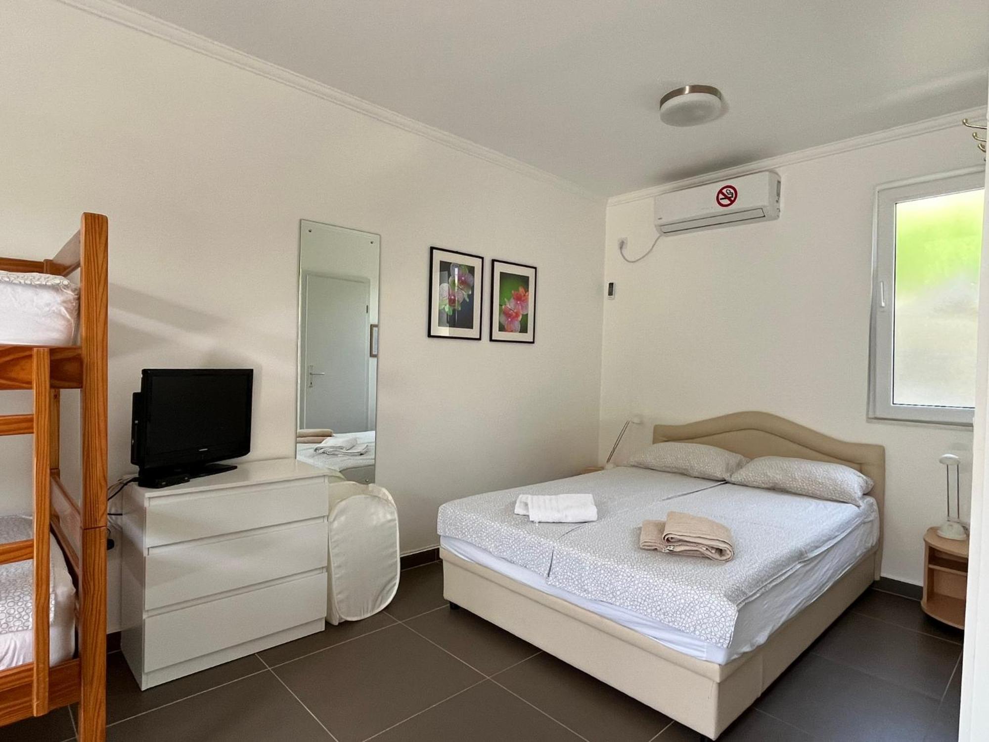 Apartments Simba Сутоморе Екстериор снимка